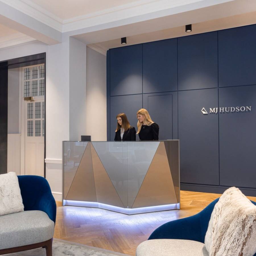 01 MJ Hudson - Reception area - high end finishes in workplace design & build