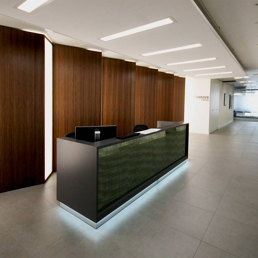 01 Bowmark Capital - bespoke reception desk