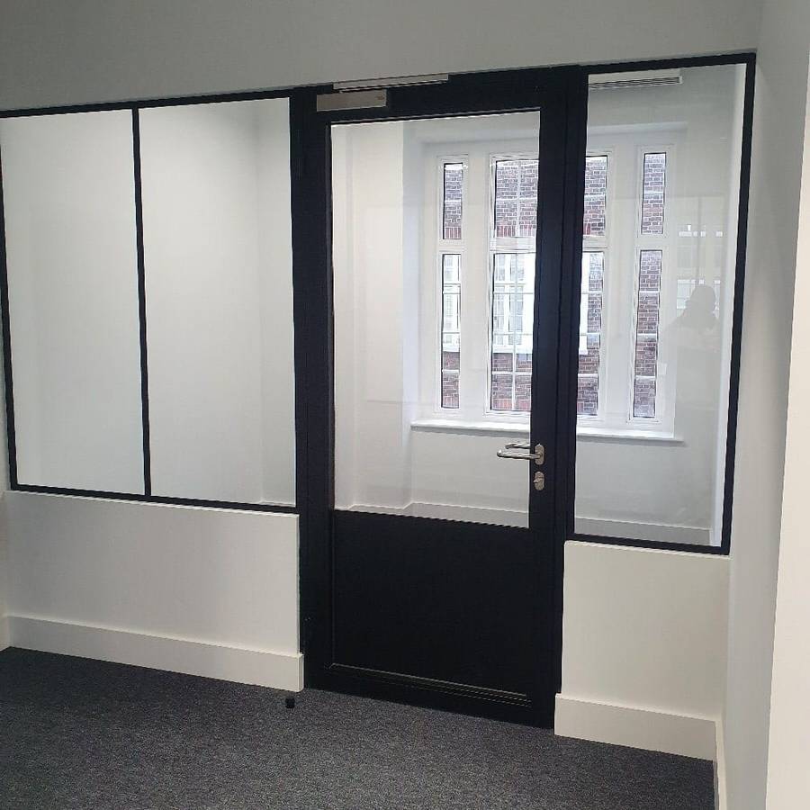 05 Hush - meeting room partitions