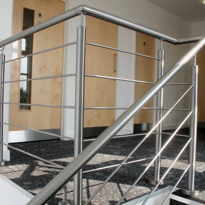 06 Barnes Roffe - bespoke staircase - industrial design