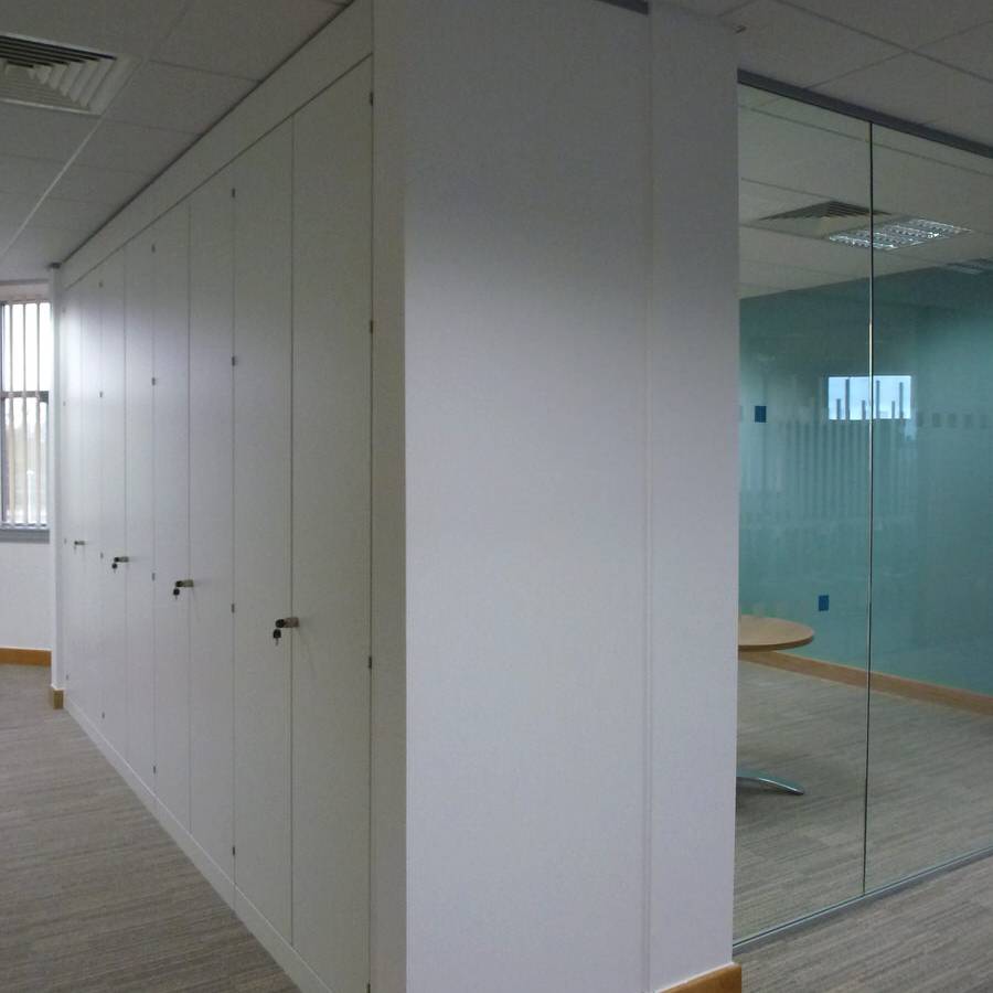 06 BRITANNIA PHARMACEUTICALS - storewall - completed design & build