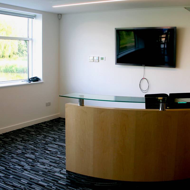 07 Barnes Roffe - reception desk