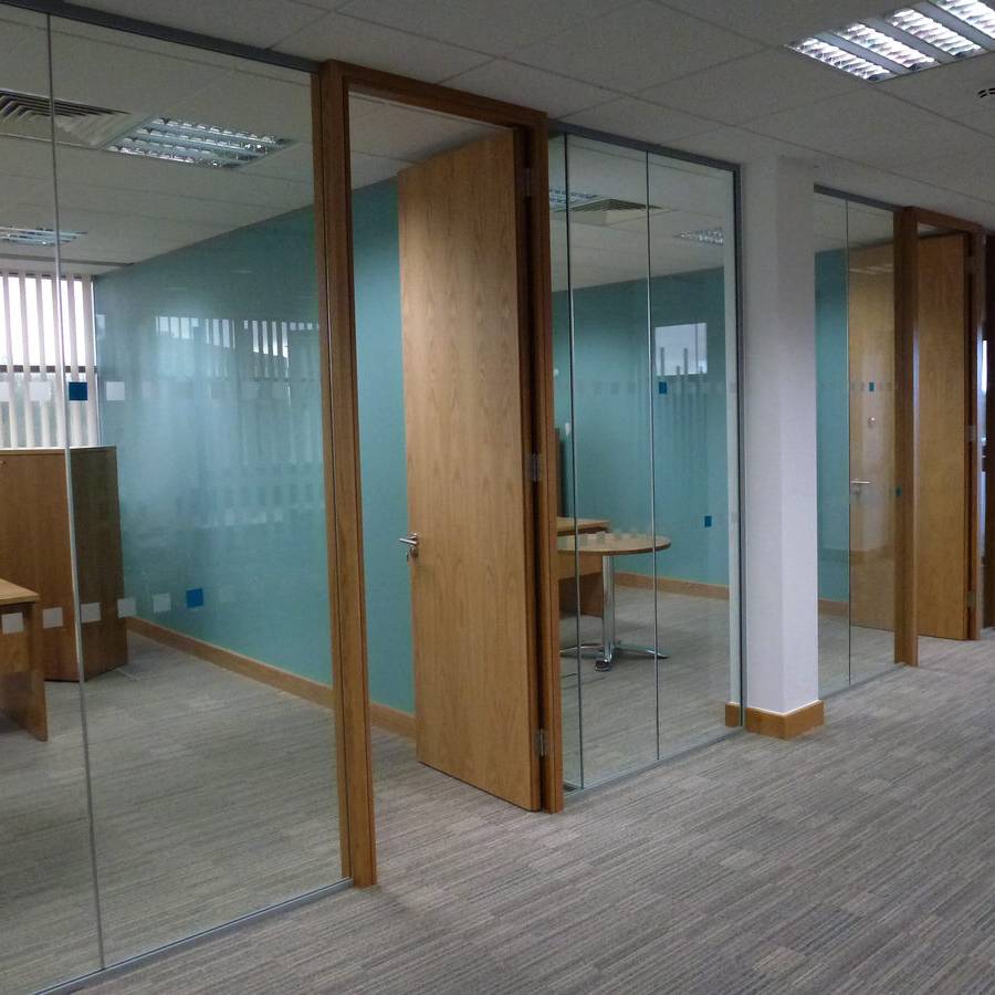 07 BRITANNIA PHARMACEUTICALS - private offices - completed design & build