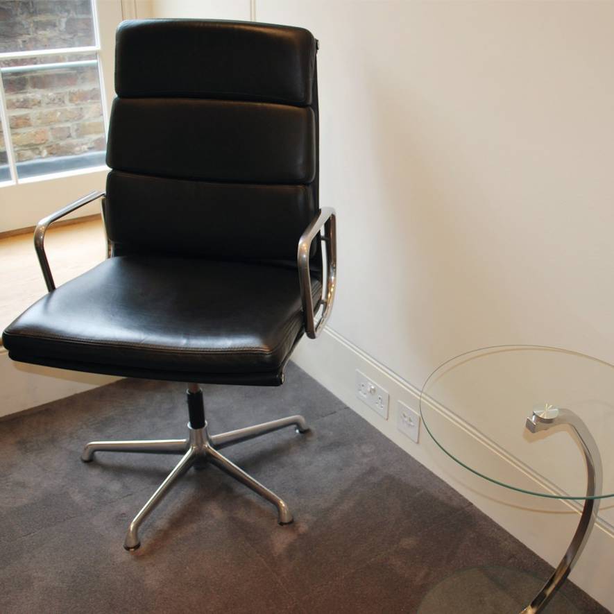 08 Melqart - intimate meetings