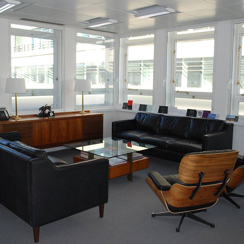 09 Mansford executive meeting room furniture