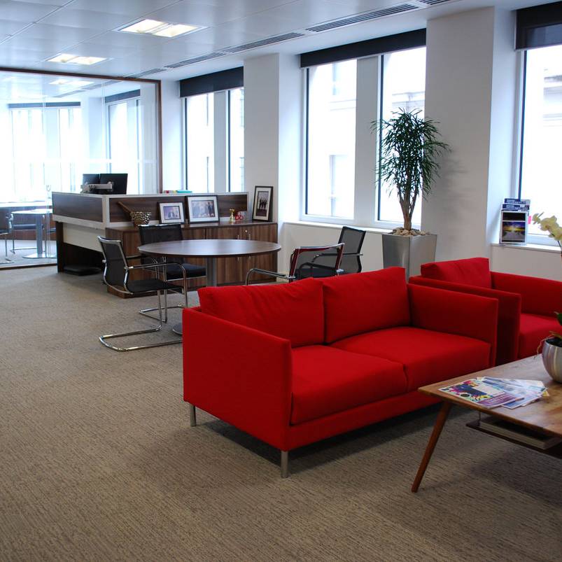 16 Bowmark Capital - impromptu meeting areas