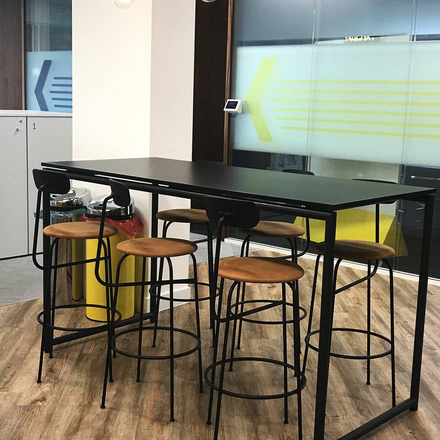 16 Rubix - Project table - poseur height - with bar stools