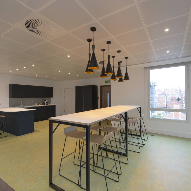 18 Park Street - Team collaboration in a modern office fit out