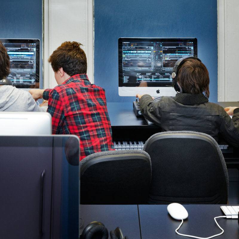 04 Artpeggio school - final design & build