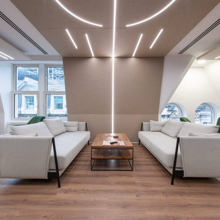 Ecom Trading café seating