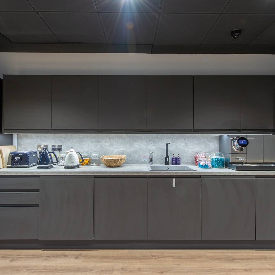 Ecom Trading staff tea point